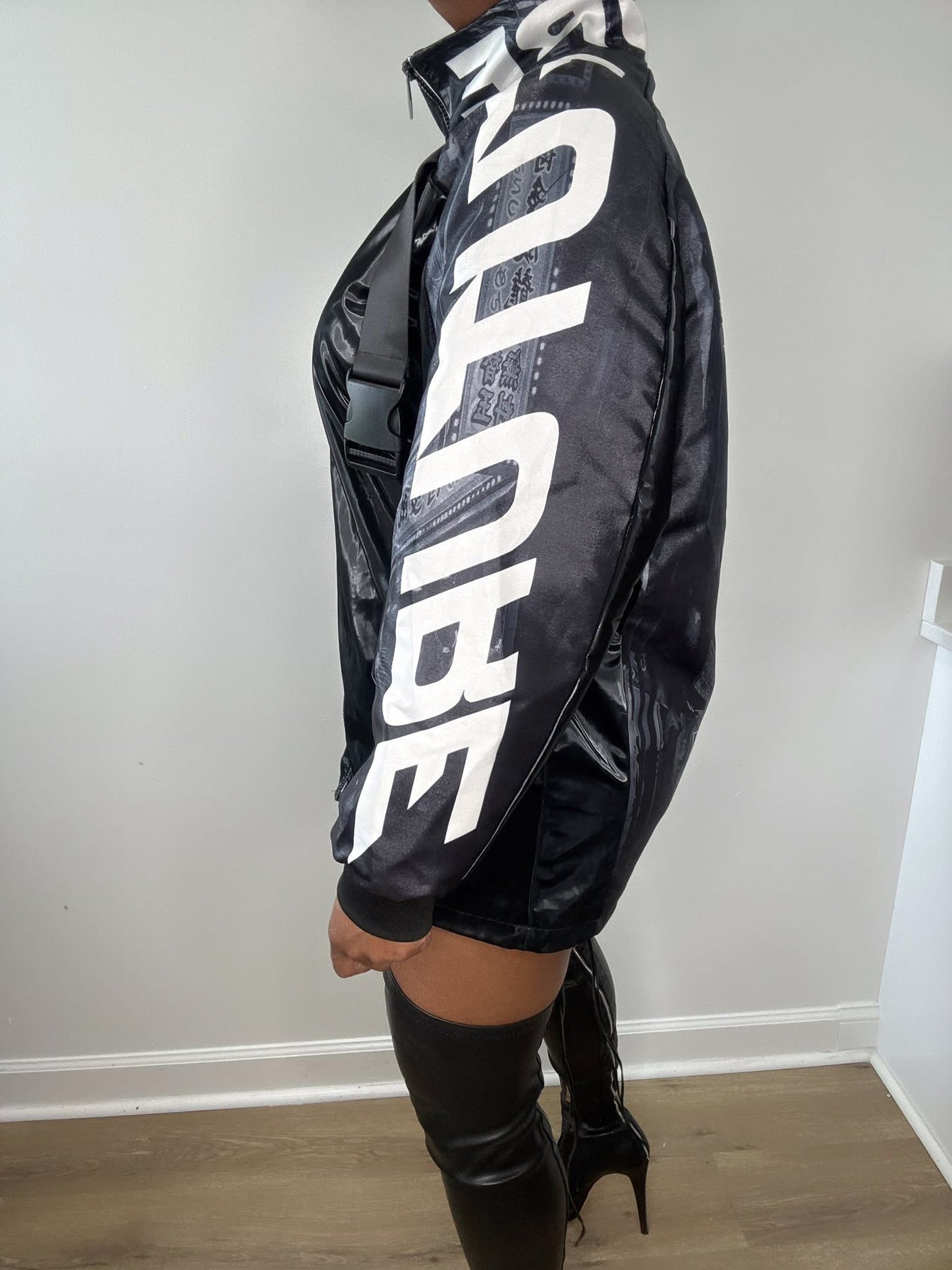 Tech wear cyberpunk futuristic jacket ( size: large ) unisex