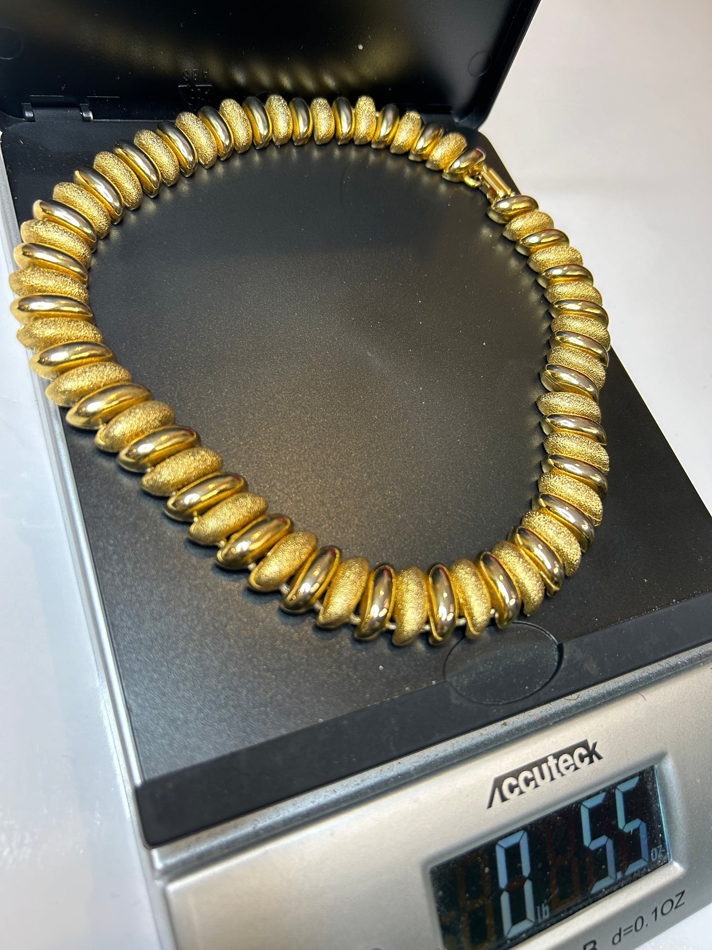 1980s Vintage Smooth Textured Choker Necklace, Gold Plated